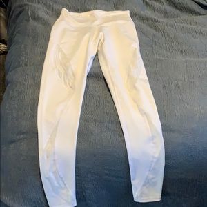 White aerie yoga pants sz small